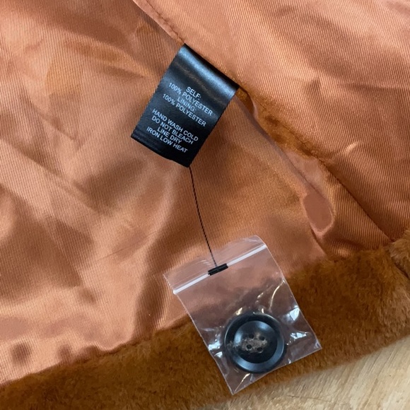 Lulu’s NWT Avante Brown Faux Fur Double Breasted Coat - Picture 5 of 13